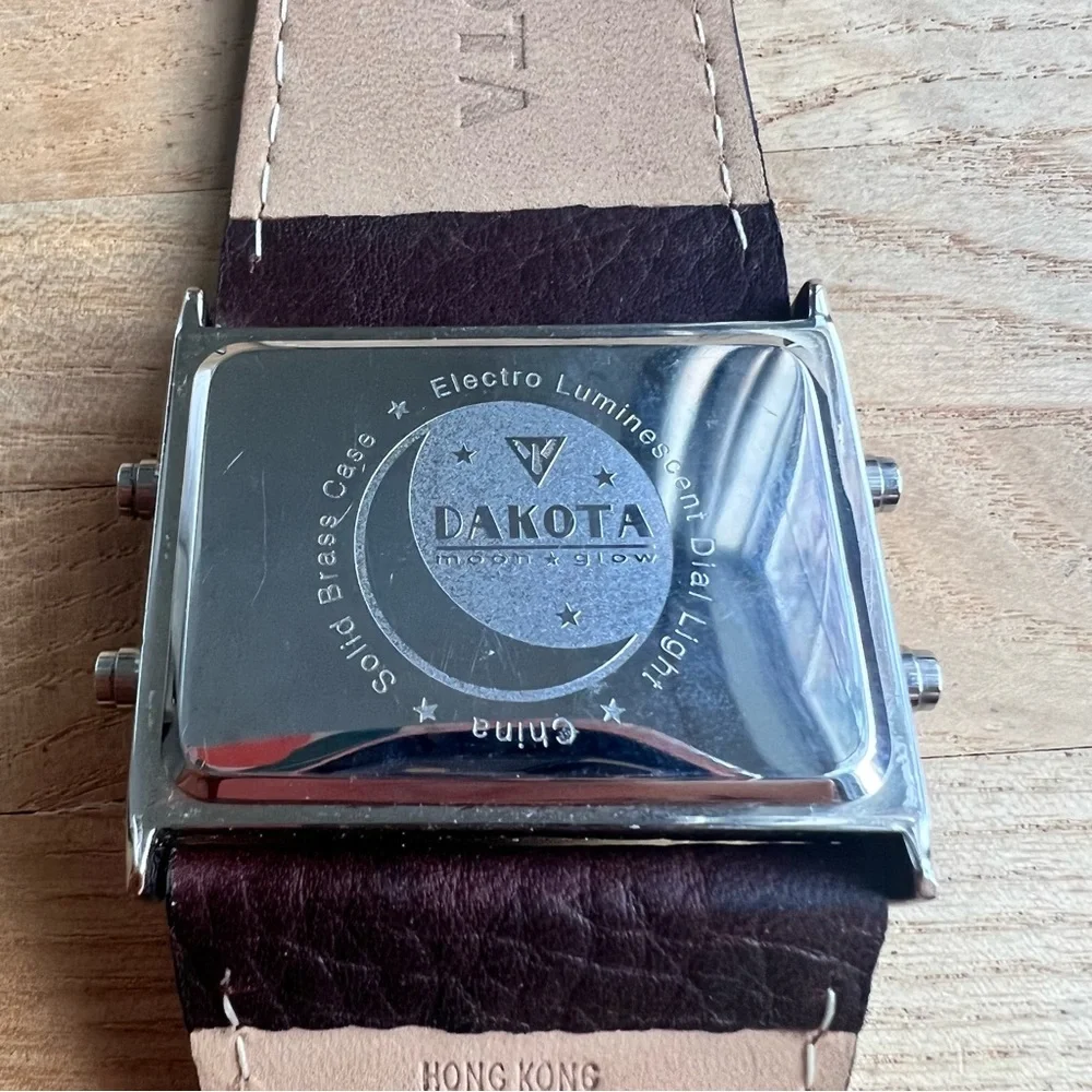 Dakota moon glow mens digital leather strap watch NEW BATTERY